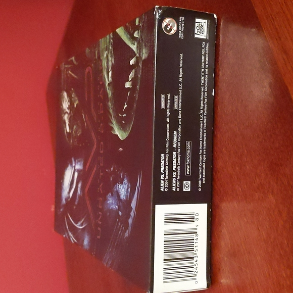 AVP Unrated 2-Pack DVDs - Picture 3 of 7